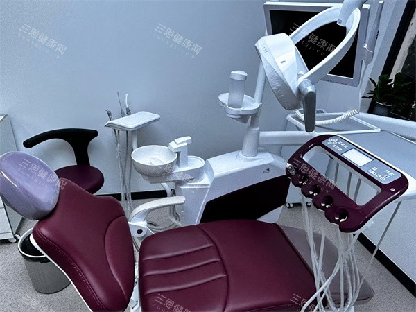 安徽安庆望江毕氏口腔牙椅 安徽安庆望江毕氏口腔牙椅