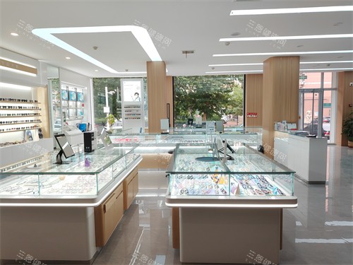 保定新视眼科医院价格表速览：全飞秒17800元起|白内障单焦4000元起|斜视5000元起