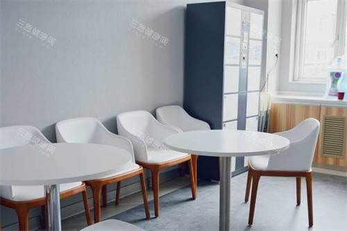 北京普瑞华德眼科大厅 北京普瑞华德眼科大厅