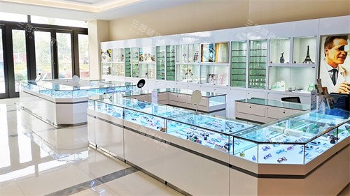 天水爱尔眼科配镜中心