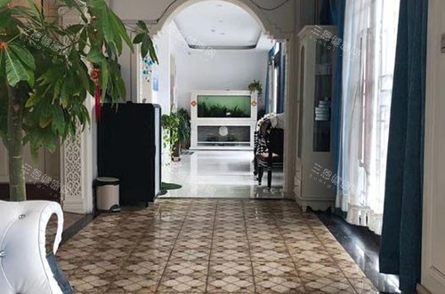 晋中德尔美客医疗美容走廊环境图