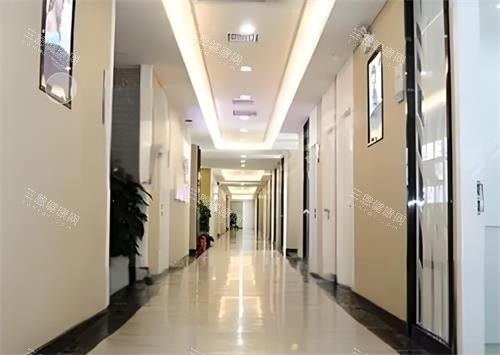 深圳麦芽口腔过道区 深圳麦芽口腔过道区