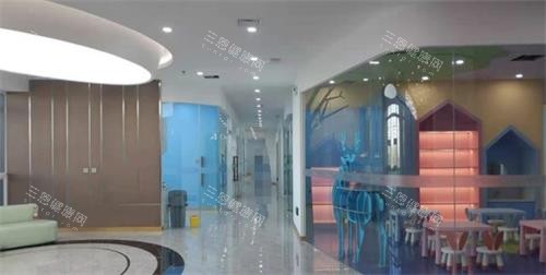 赤峰忠冠口腔走廊 赤峰忠冠口腔走廊