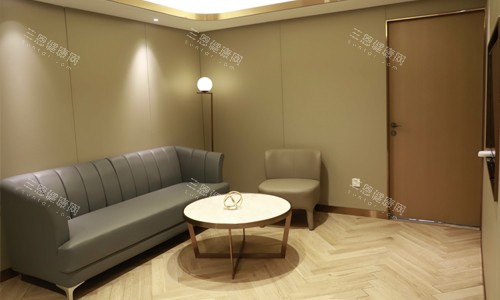 福州爱美尔医疗美容医院VIP病房休息区 福州爱美尔医疗美容医院VIP病房休息区
