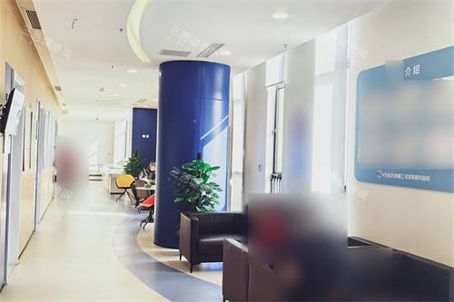 南通江河泽明眼科医院龚启荣怎么样？深度解析其在白内障手术领域的口碑与技术优势！