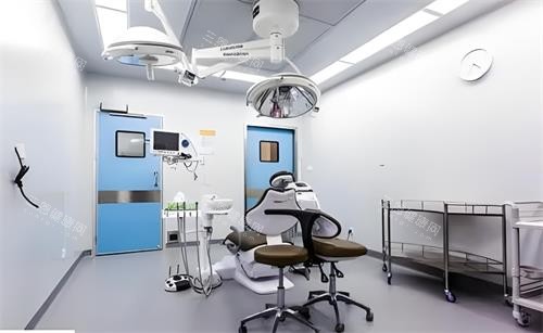 深圳同步齿科治疗室