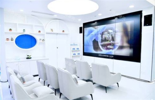 重庆爱成眼科等候区 重庆爱成眼科等候区