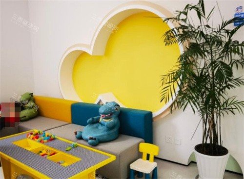 杭州朝聚眼科医院休闲区