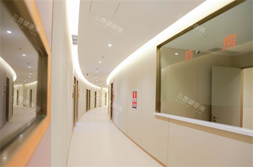 深圳富华医疗美容走廊