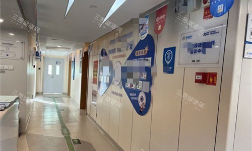 兰州普瑞眼科走廊图