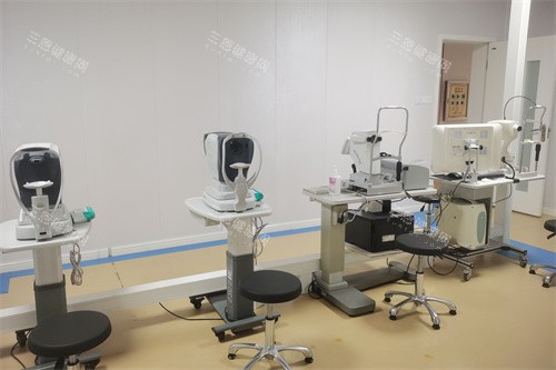 济源尖峰眼科医院2025价目表：近视手术、白内障、验光配镜等项目收费一览